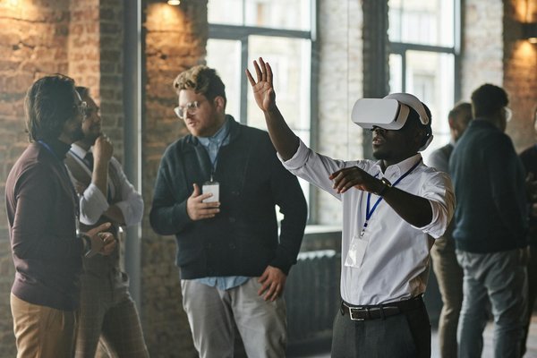 Les standards du chargeur rapide : USB Power Delivery, Qualcomm Quick Charge et autres